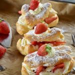 eclair, strawberrycake, strawberries