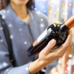 Pourquoi opter pour une estimation en ligne de vos bouteilles de vin ?